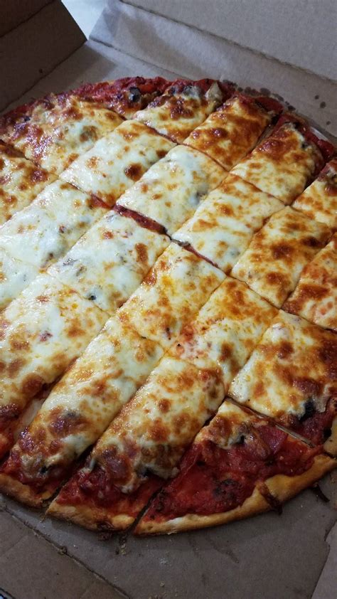 Cal's pizza - Cal's Brick Oven Pizza is located at 122 Main St, Reading, MA 01867. They are open for lunch and dinner. Cal's Brick Oven Pizza is a casual restaurant that serves pizza, salads, subs, pasta, and more.